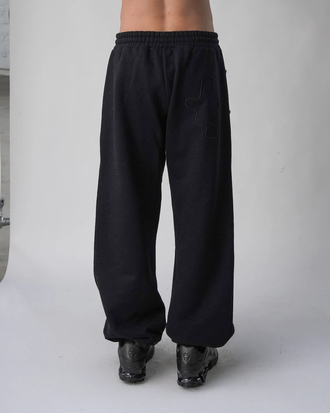 Baselayer Jogger - Black - Image 4