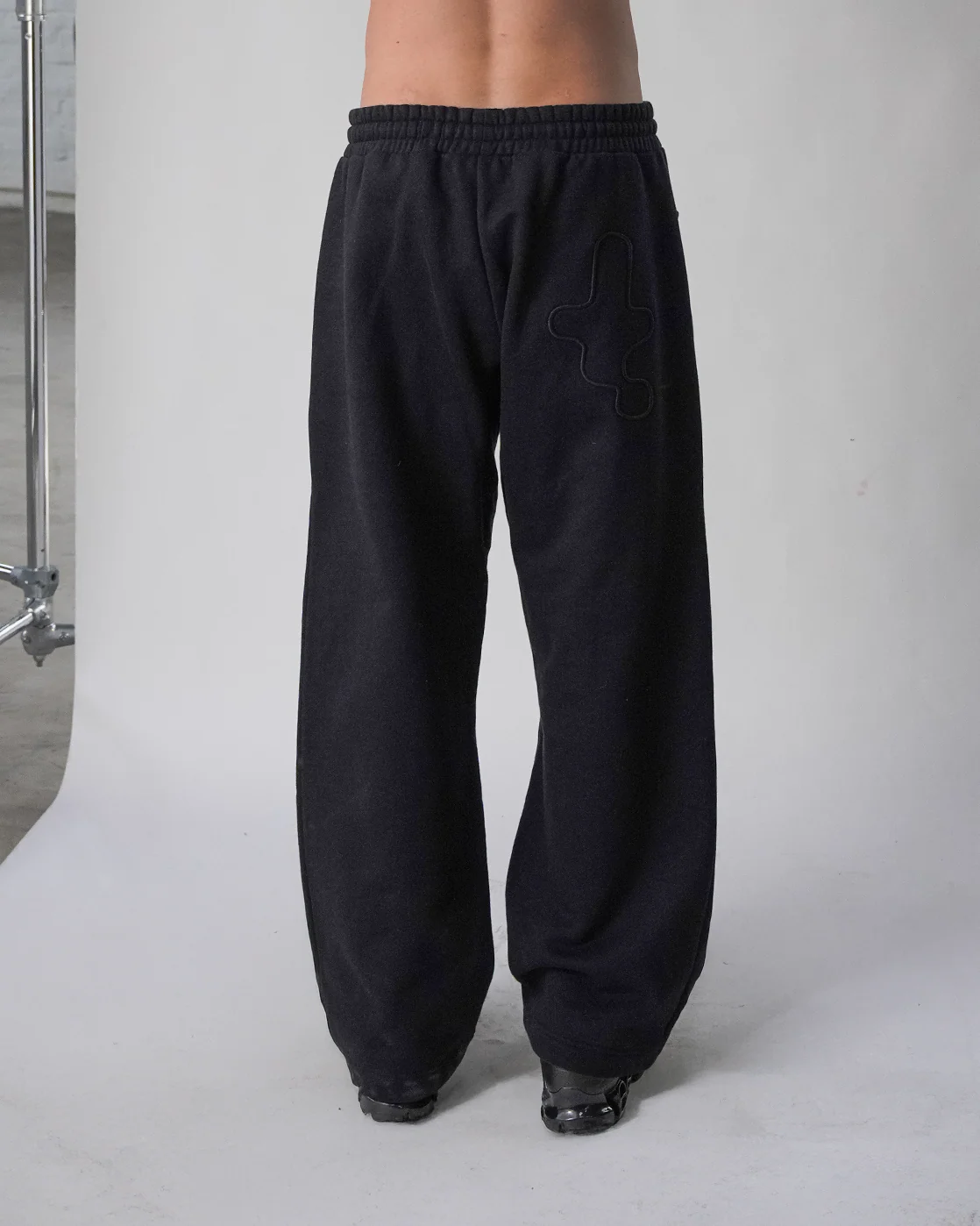 Baselayer Jogger - Black - Image 7