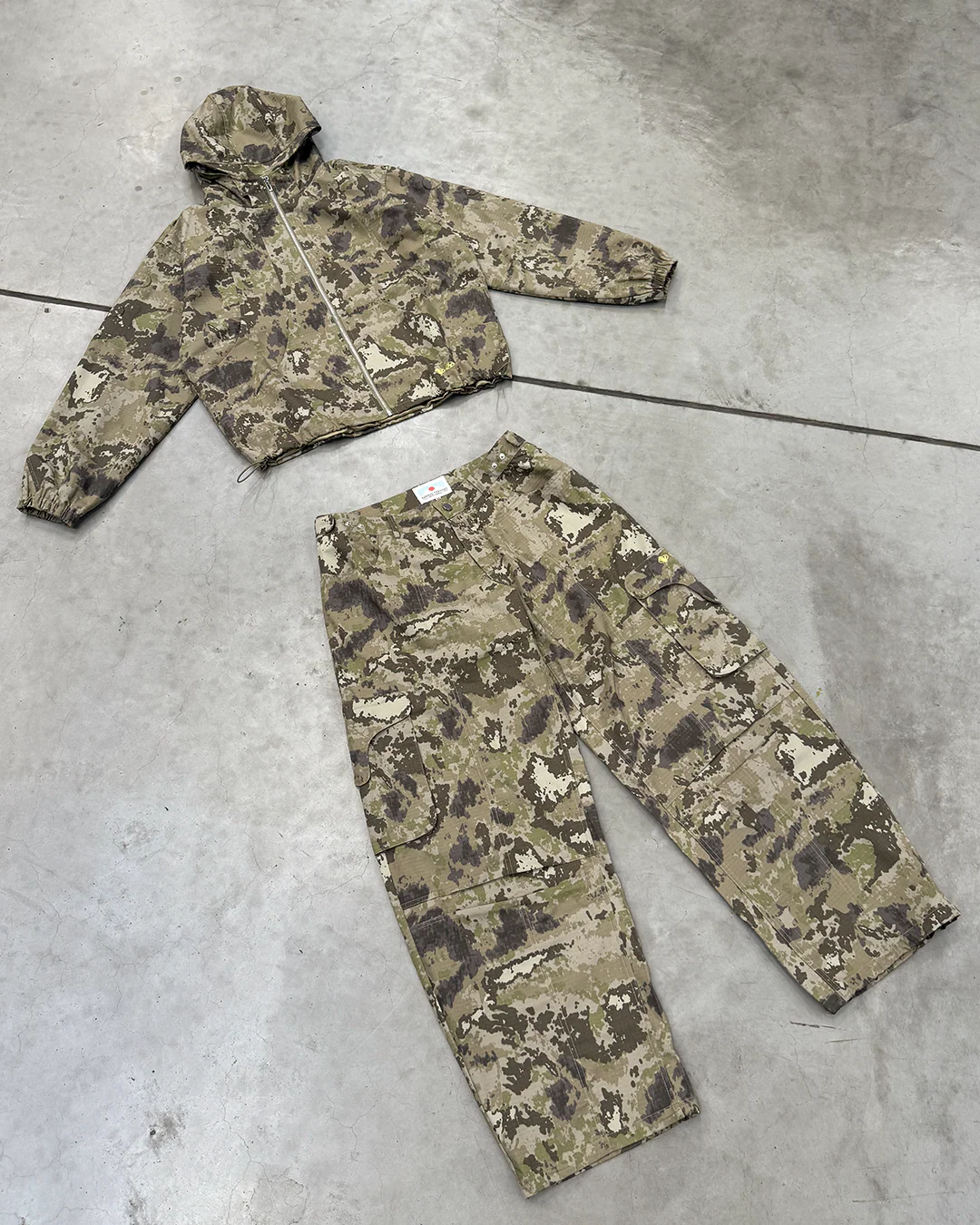FRONTIER CAMO JACKET - Image 8